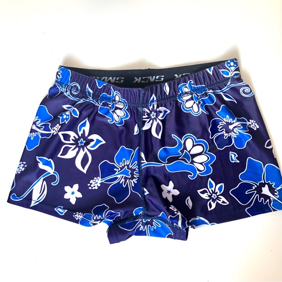 NWOT - L Smack Sportswear Volleyball Booty Short navy purple - Picture 1 of 3